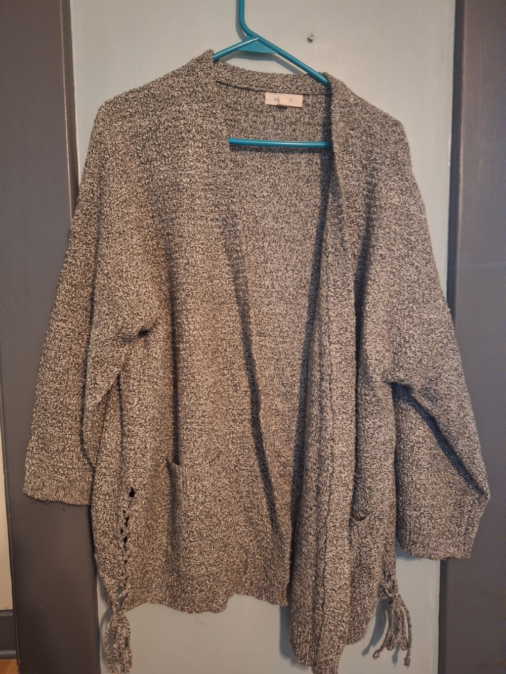 Cozy Open-Front Green Marbled Cardigan Sweater